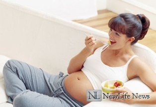 Почему во время беременности увеличивается риск заболеваний зубов и полости рта?