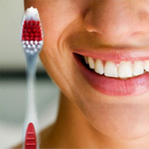 Сколько раз чистить зубы?